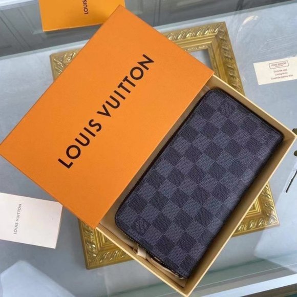 L🌈V🌈 Mens Graphite Multiple Wallet in bag or car